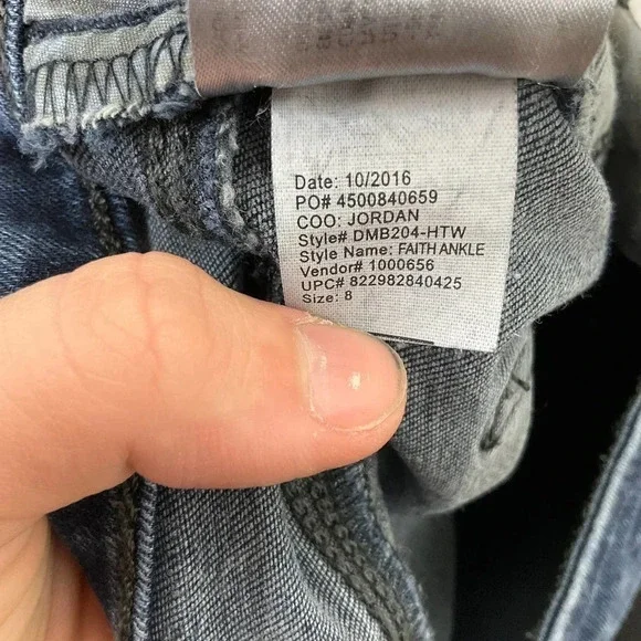 MiracleBody Faith Ankle Jeans Size 8 - Picture 5 of 5